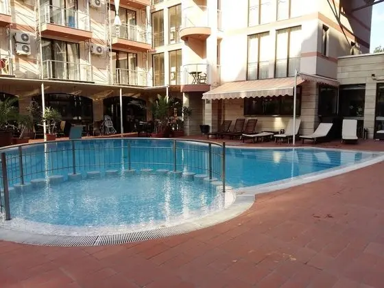 Menada Apartments in Tarsis Nova Complex - Havuz