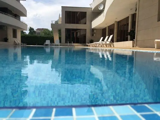 Menada Eden Apartments - Havuz