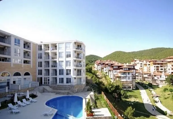 Menada Galateya Apartments - Havuz