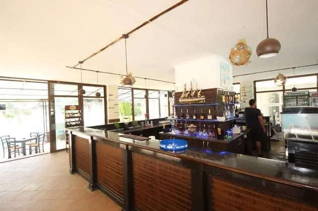 Menada Grand Kamelia Apartments - Lobi