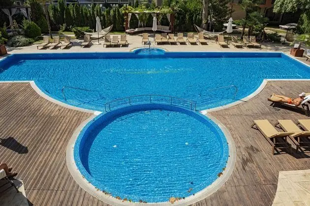 Menada Harmony Suites II Apartments - Havuz