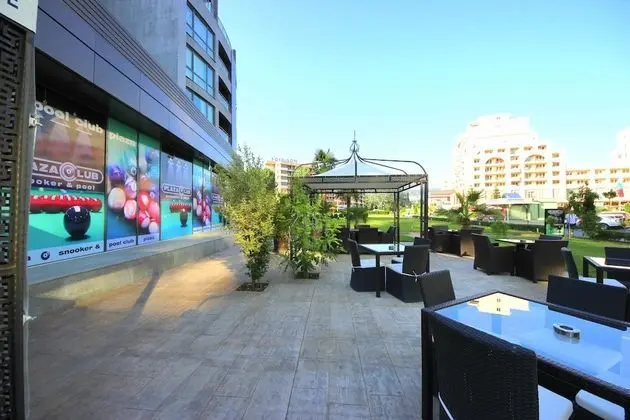 Menada Sunny Beach Plaza Apartments - Dış Mekan