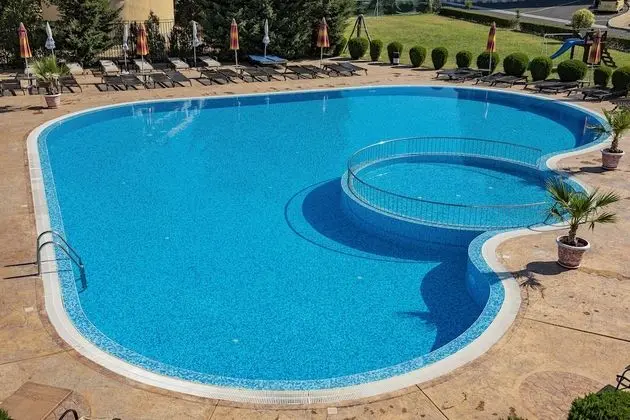 Menada Sunny Beach Plaza Apartments - Havuz