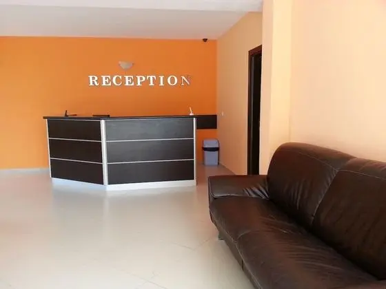 Menada Sunset Beach 4 Apartments - Lobi