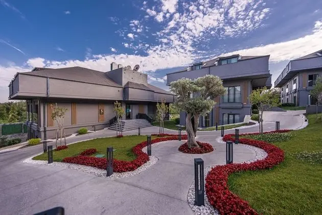 Menalo Hotel Premium Istanbul Airport - Dış Mekan