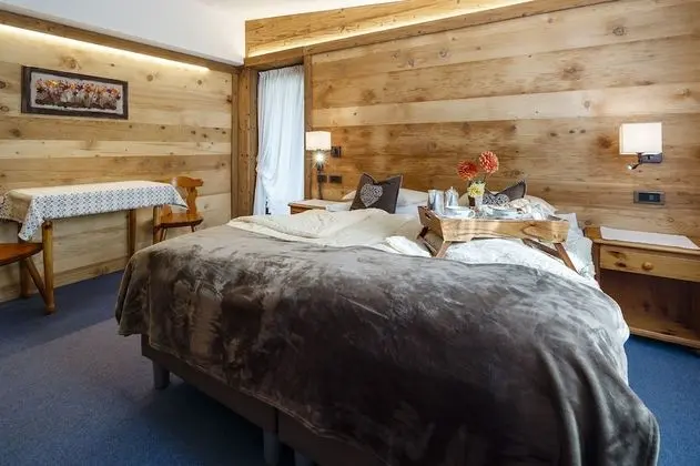 Hotel Menardi - Oda