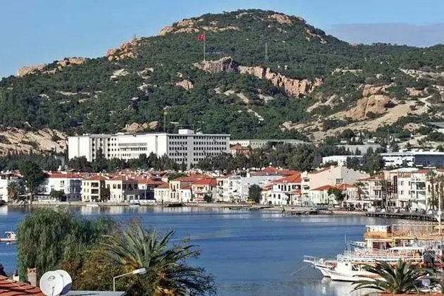Menendi Otel