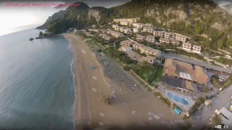 Menigos AB4G no50 Beachfront 2 Bdr Apt - Dış Mekan