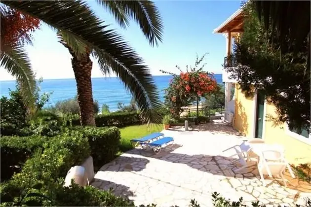 Menigos - Type AA5G Nr 45: Beach View 1 Bedroom Luxury Apartment