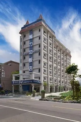 Menippe Hotel