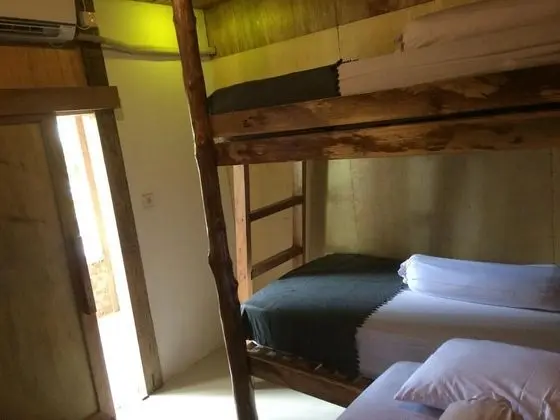 Mentawai Bagus - Hostel - Oda