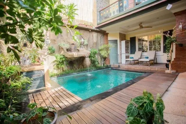 Menzel Villa