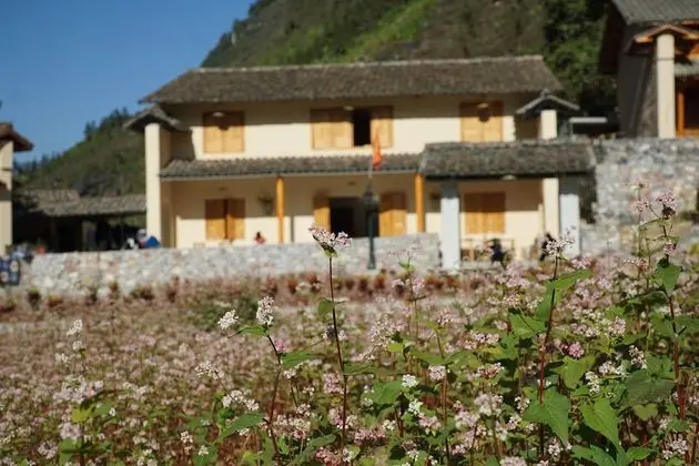 Meo Vac Valley Hotel - Hostel - Dış Mekan