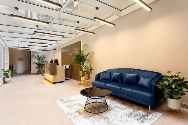 Mera Hotel - Lobi