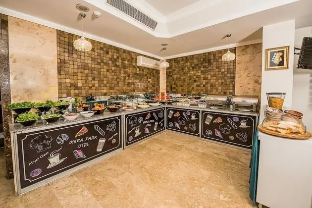 Mera Park Hotel - Yerinde Yemek