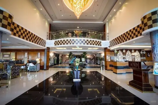 Meral Crown Hotel