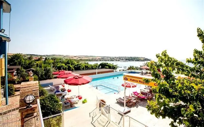 Mercan Otel