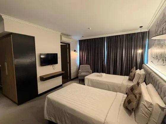 MERCHANT HOTEL