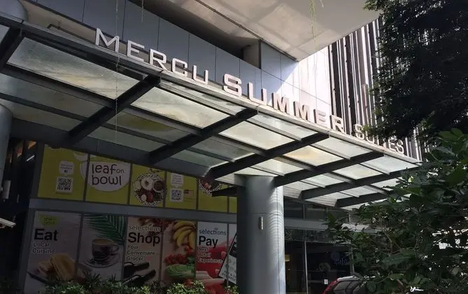 Mercu Summer Suites Freluxe Homestay