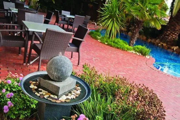 Mercure Albury