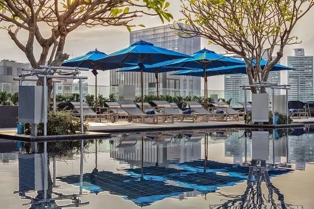Mercure Bangkok Sukhumvit 24 - Havuz