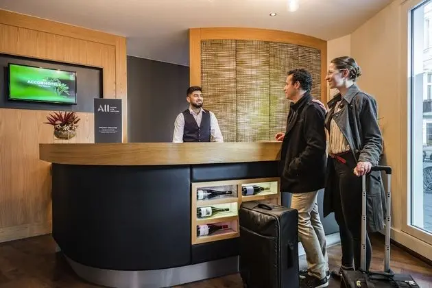 Mercure Hotel Berlin Zentrum - Lobi