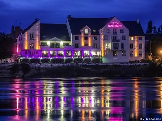 Mercure Bords De Loire Saumur