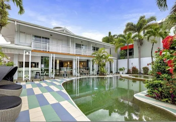 Mercure Cairns - Havuz