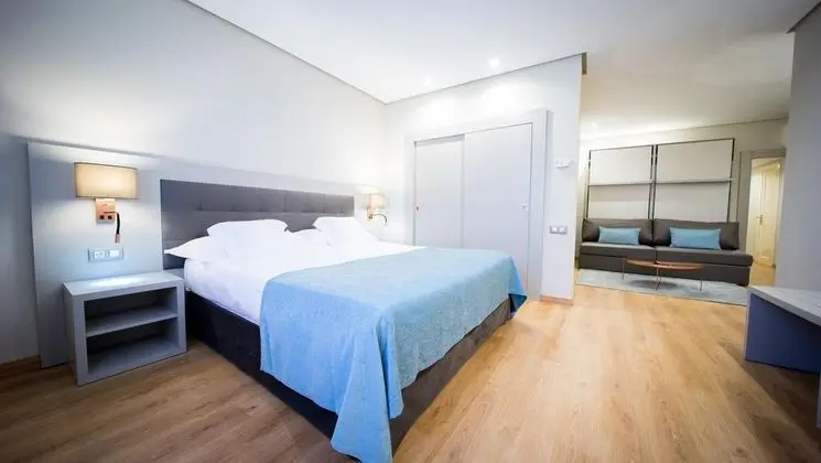 Mercure Carlton Rioja - Genel