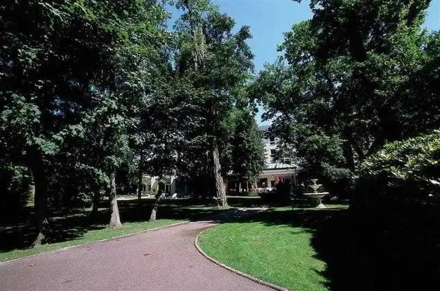 Mercure Chateau Fontainebleau