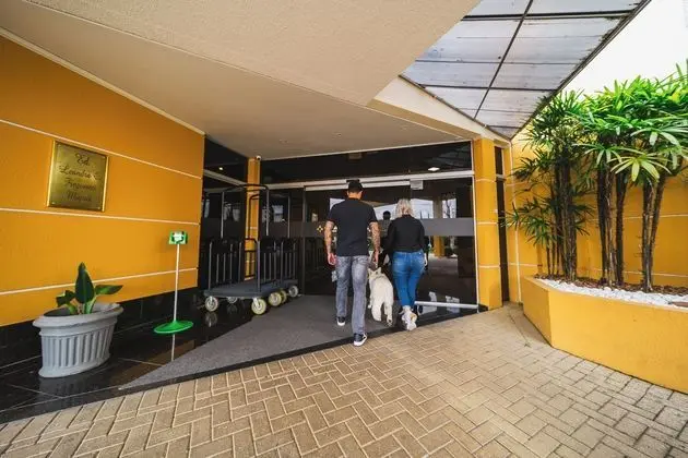 Mercure Curitiba Aeroporto - Yerinde Yemek