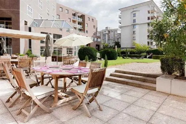 Mercure Grenoble President