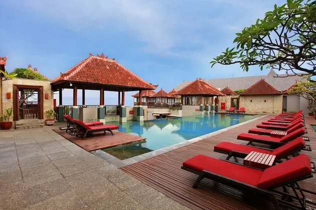Mercure Kuta Bali - CHSE Certified - Havuz