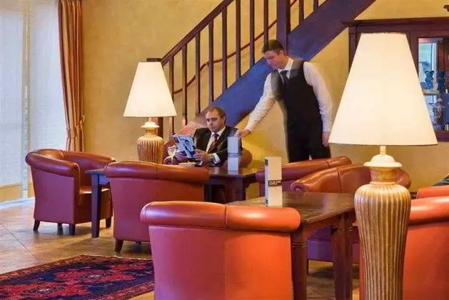 Hotel Mercure Luxembourg Kikuoka Golf & Spa - Lobi
