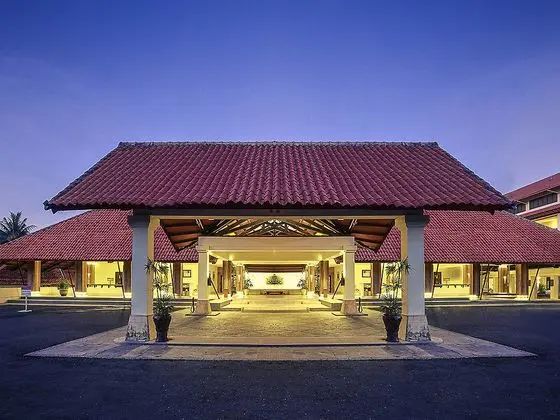 MERCURE MANADO TATELI RESORT AND CONVENTION