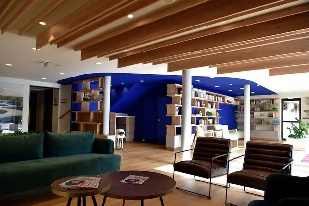 Mercure Mont Saint Michel - Lobi