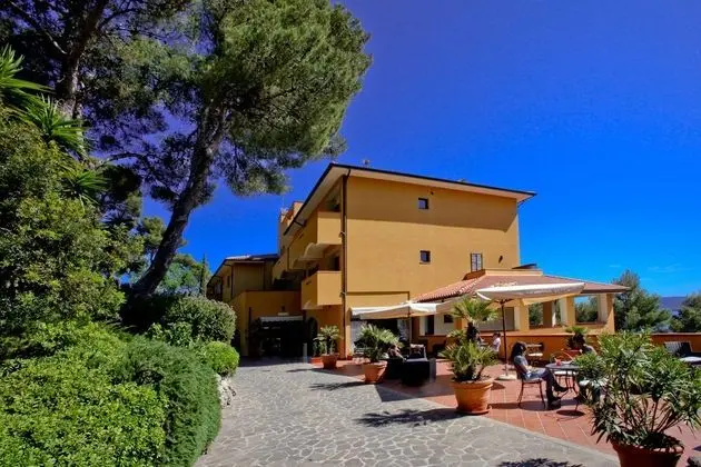 MERCURE MONTE ARGENTARIO Filippo II - Yeme / İçme