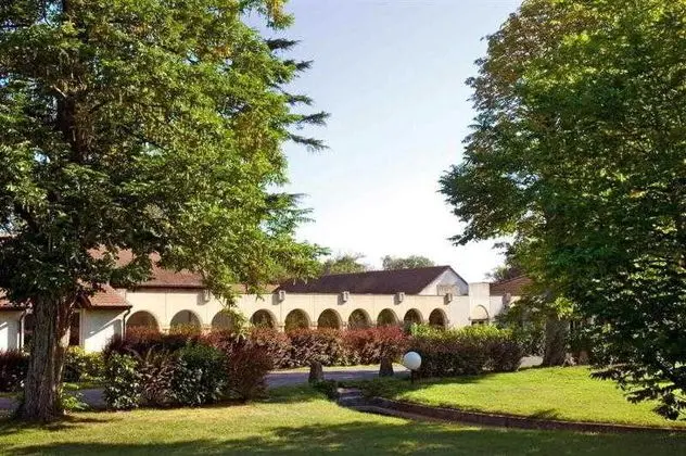 Mercure Parc Du Coudray