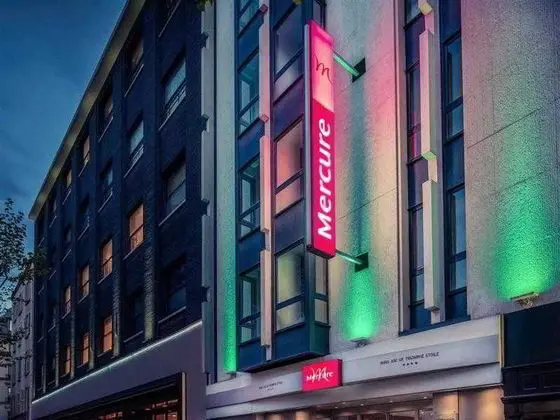 Mercure Paris Arc de Triomphe Etoile