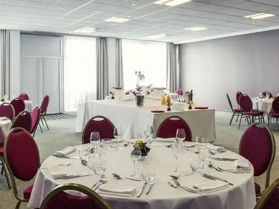 Mercure Paris Le Bourget - Genel