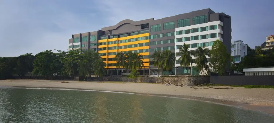 Mercure Penang Beach Hotel
