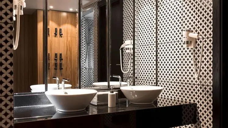Mercure Hotel Raphael Wien - Havuz