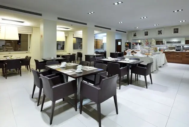 Mercure Roma Centro St. John - Yeme / İçme
