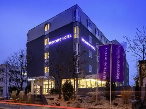 Mercure Hotel Stuttgart Zuffenhausen - Öne Çıkan Resim