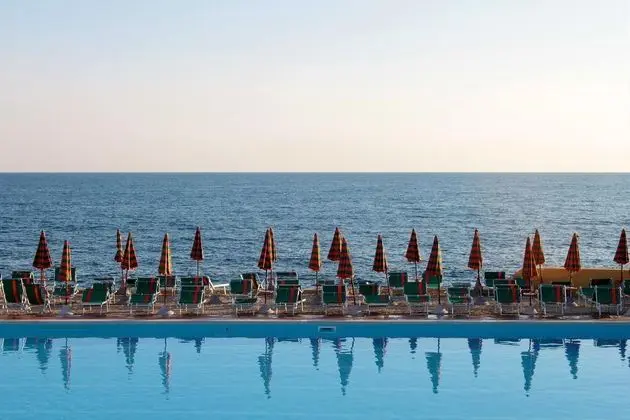 Mercure Sunbay Park Hotel