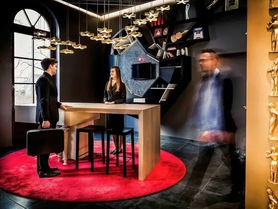 Mercure Vienna First - Lobi