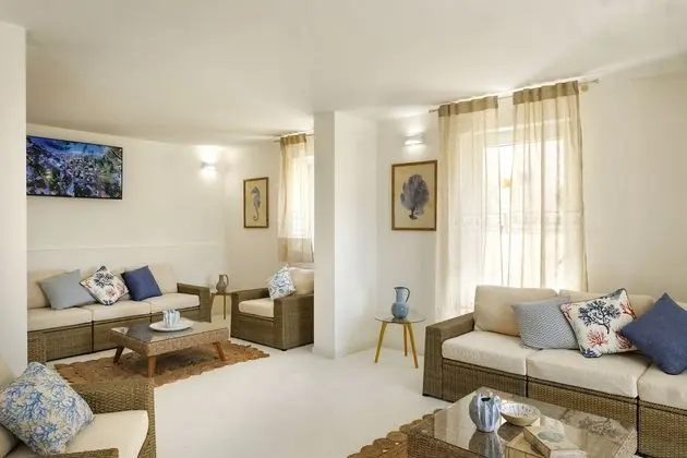 Mercury Beach Hotel - Lobi
