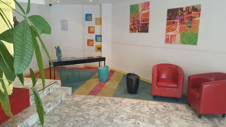 Hotel Merea - Lobi