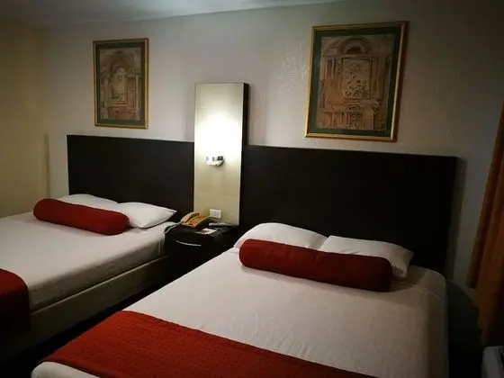 Merida Inn and Suites - Oda