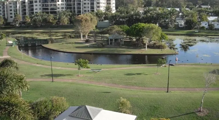 Meridian Alex Beach Apartments